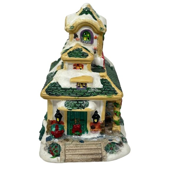 Cobblestone Corners Christmas Village Train Station 2003 Town Clock - Picture 4 of 7